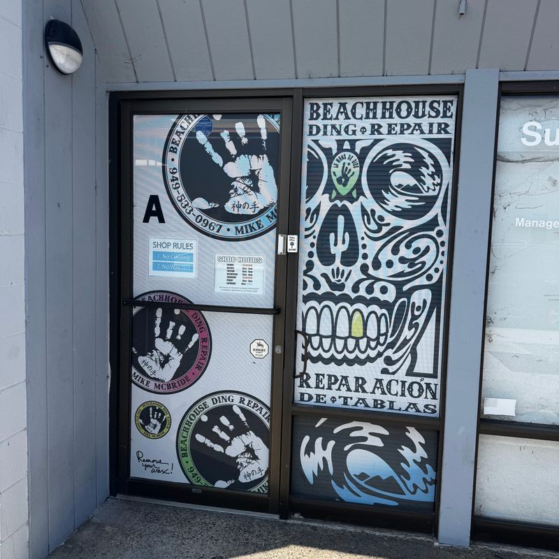 Beachhouse Ding Repair / Surfboard Repair workshop